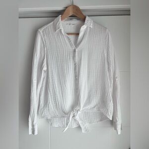 beachlunchlounge White Textured Button-Down Shirt